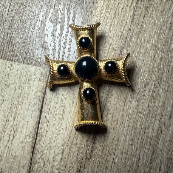 Gold Cross Brooch with Black Accents - Picture 3 of 4
